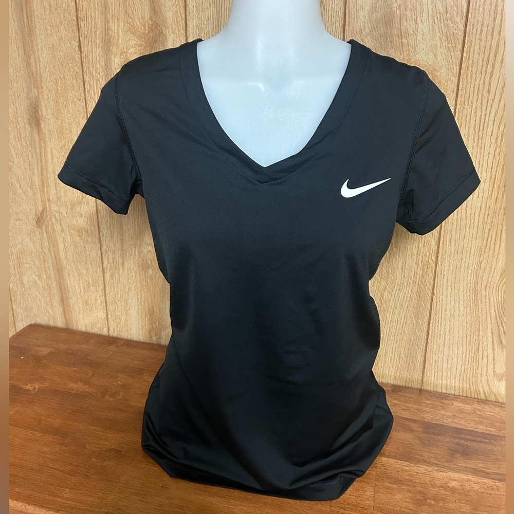 Nike Black Short Sleeve Tee